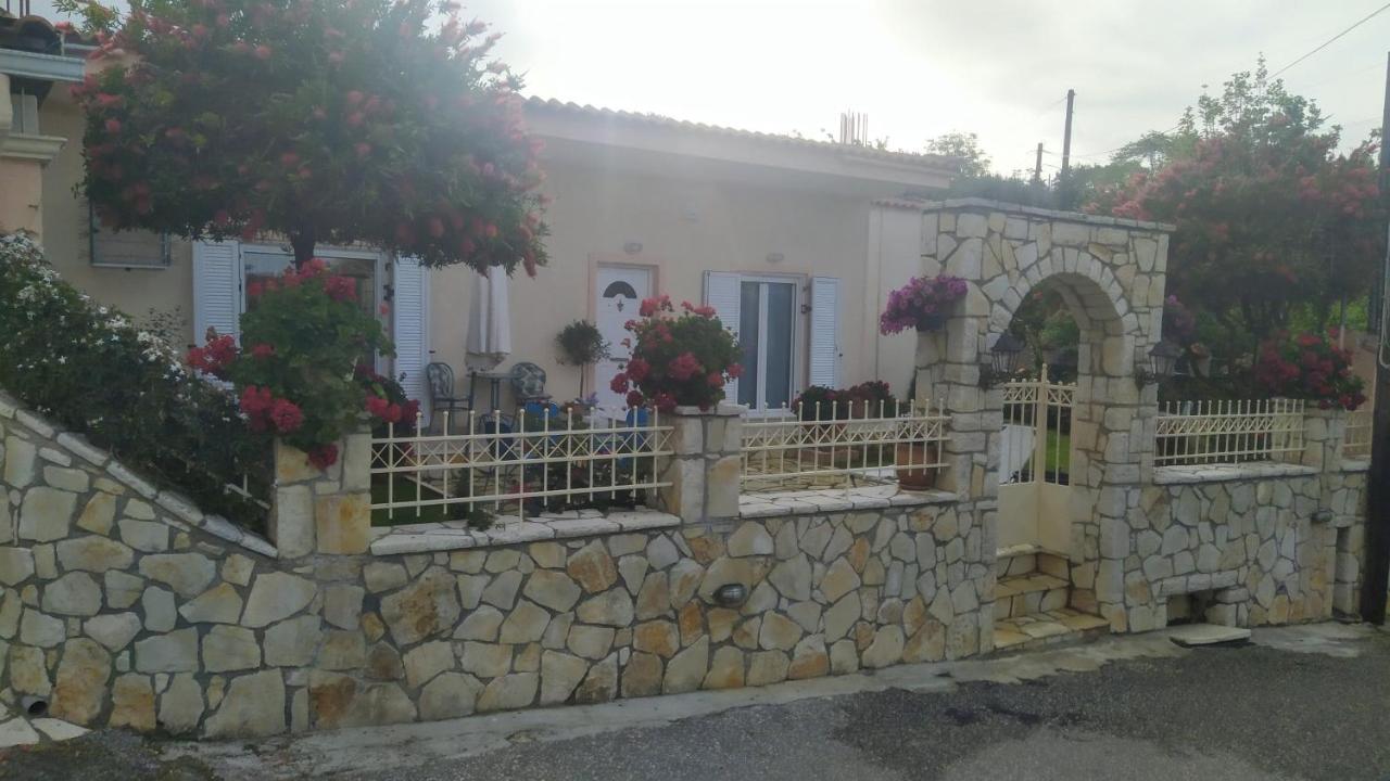 Summer Village House Popi Kanakádes Dış mekan fotoğraf