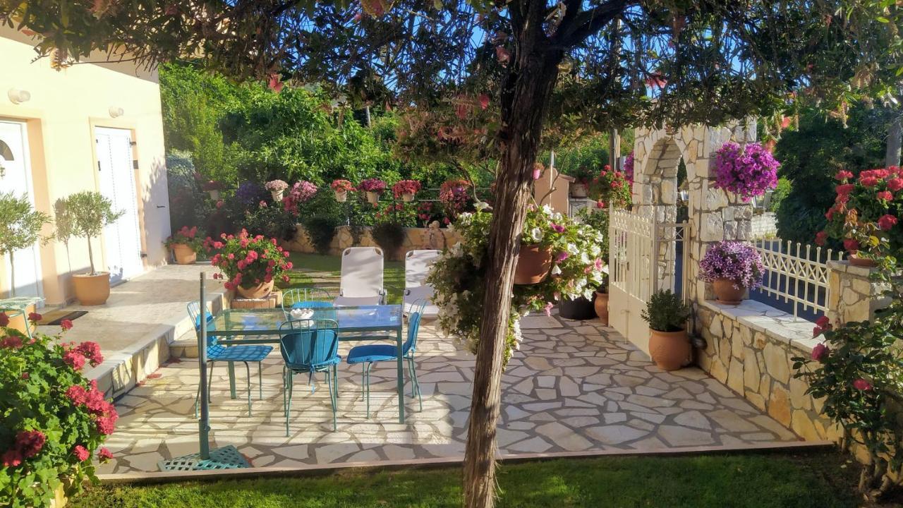 Summer Village House Popi Kanakádes Dış mekan fotoğraf